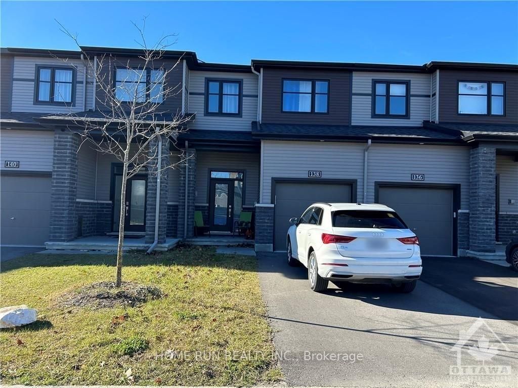 Townhouse for lease at 138 MAYNOOTH Court, Barrhaven, 7711 - Barrhaven - Half Moon Bay, K2J 6Y4 - MLS: X10419491