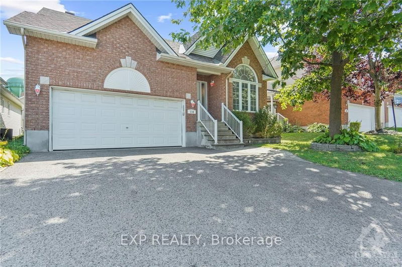 home for sale on 114 ECHOWOODS Avenue