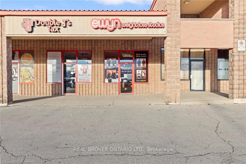 34 - 1070 Stone Church Rd E, Hamilton, L8W 3L3 | Image 3
