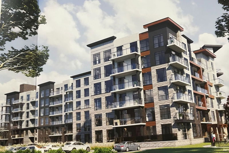 home for lease on 224-600 North Service Road E