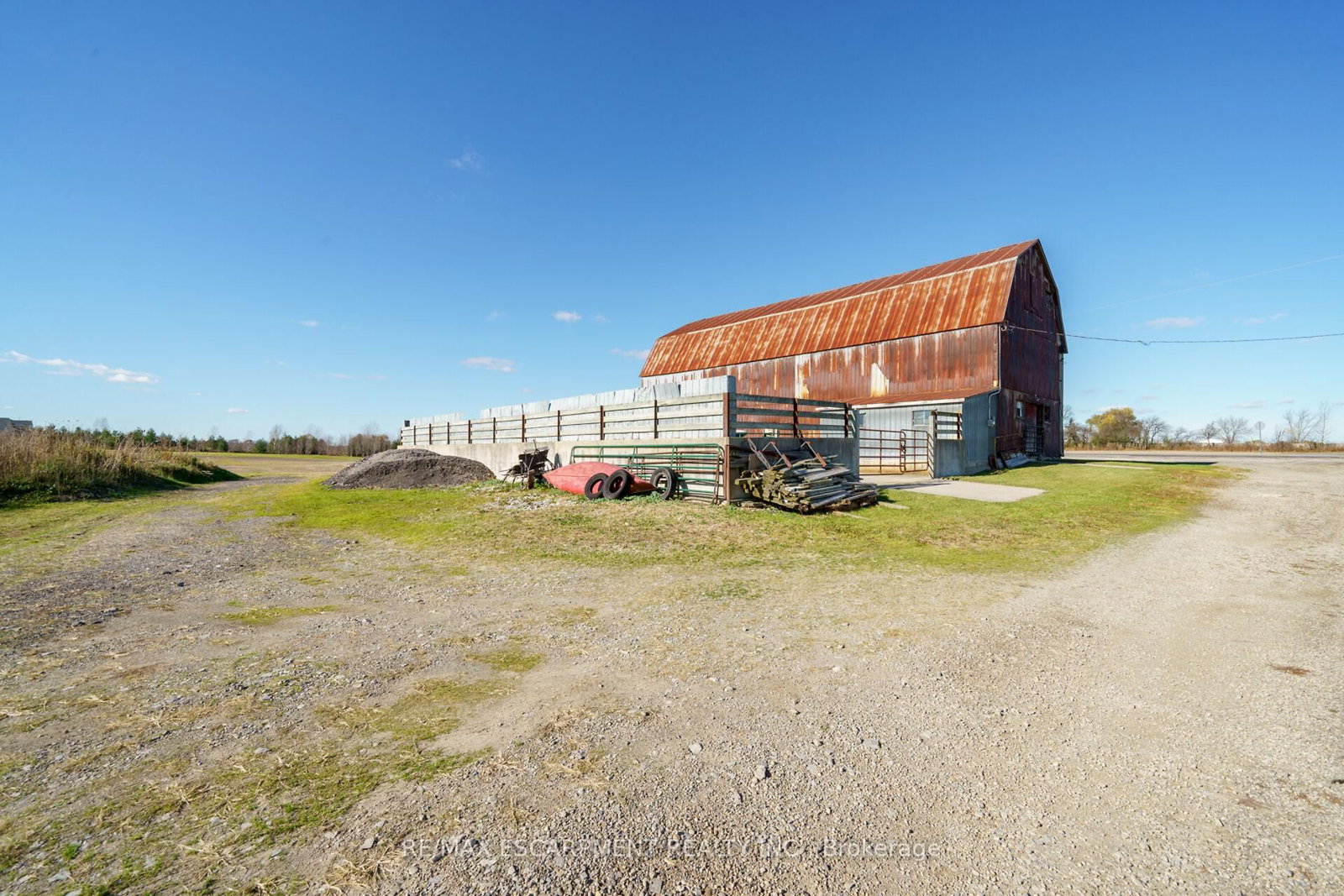 Listing Image 32