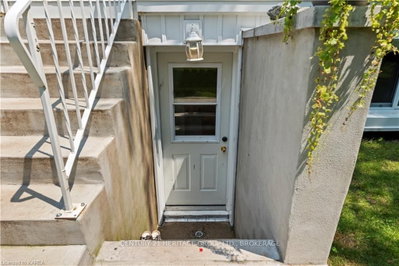 715 HIGH GATE PARK Drive — photo 6