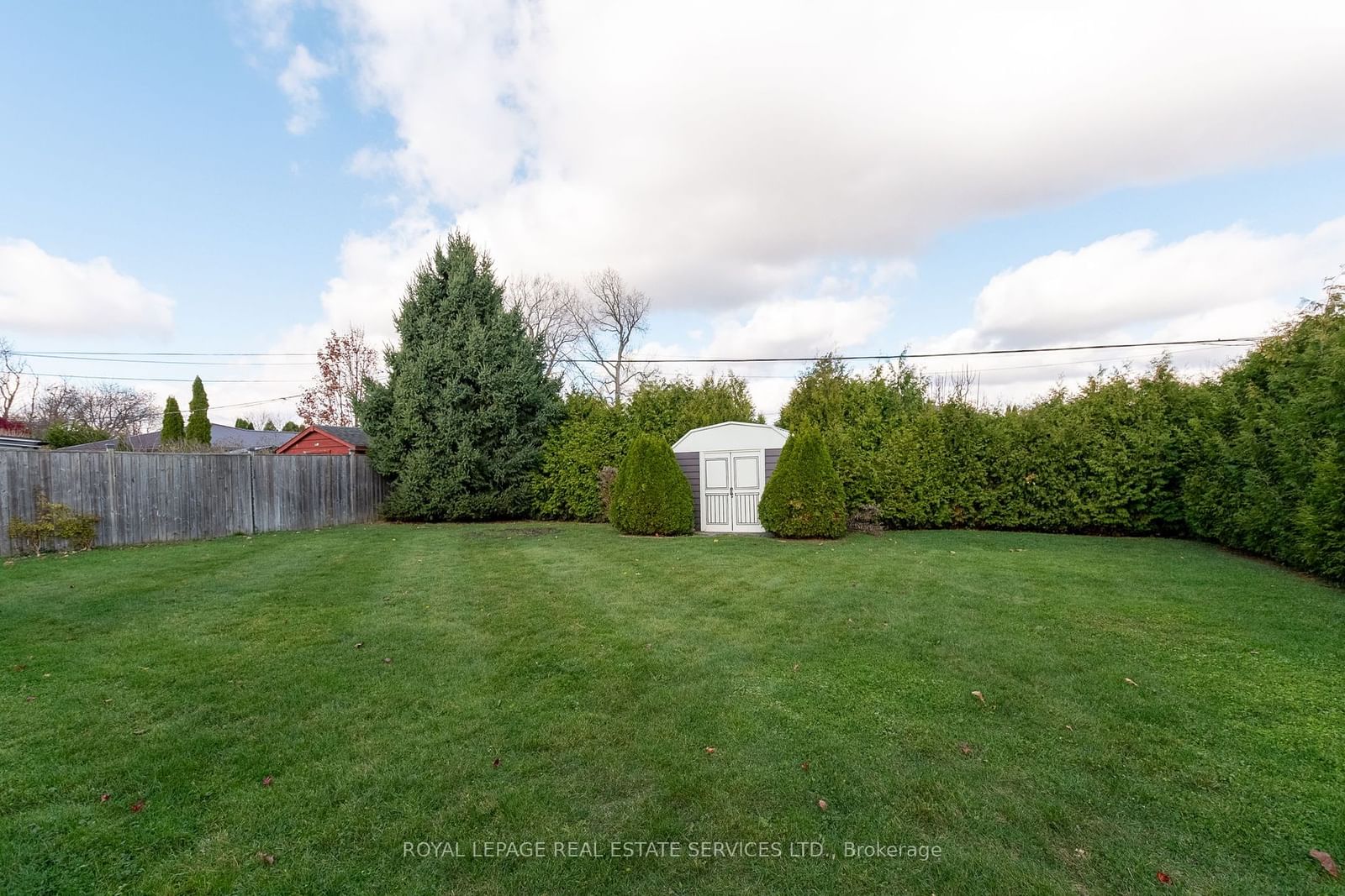 Listing Image 17