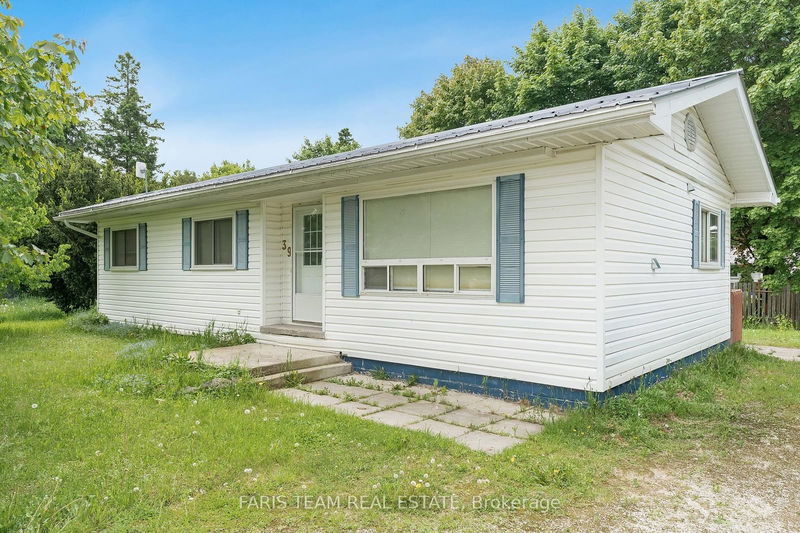 home for sale on 39 Brackenbury Street