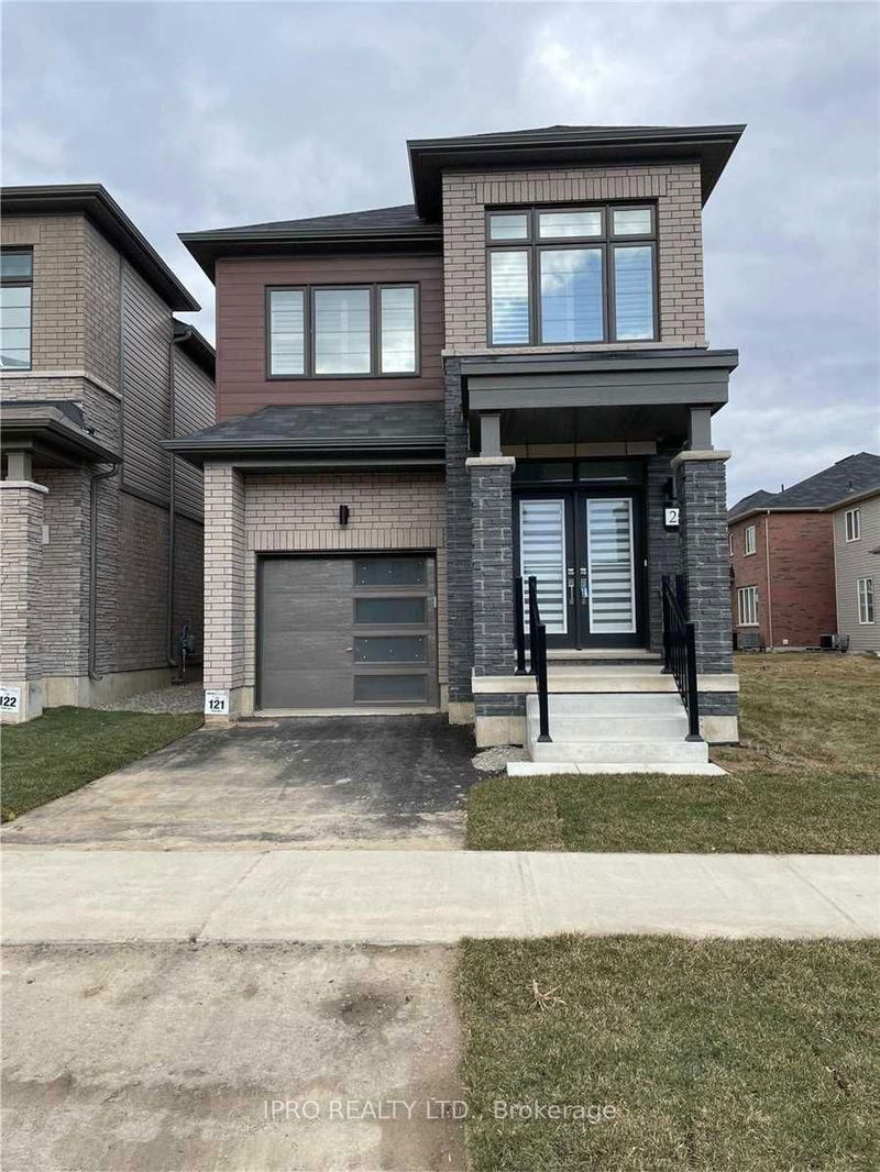 home for lease on 2 Mclaren Avenue