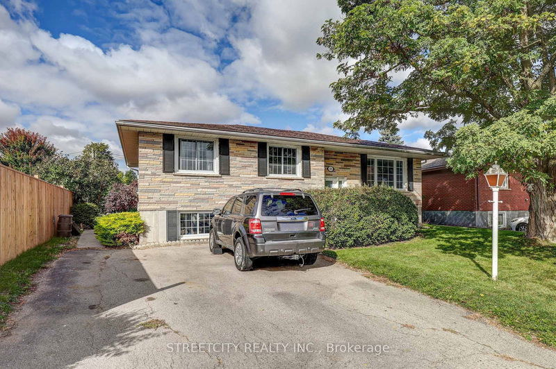home for sale on 105 Confederation Drive
