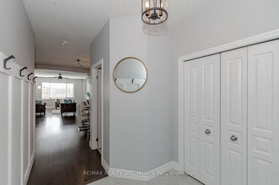 131 Freure Dr, Cambridge -  image-0-4