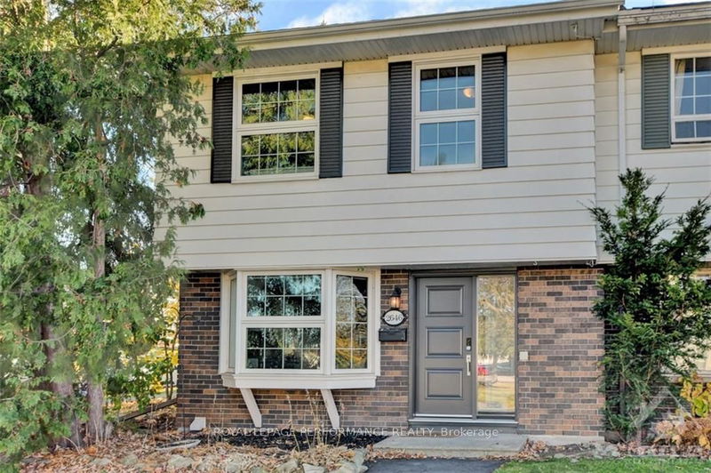 home for sale on 2646 DRAPER Avenue