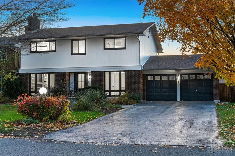 home for sale on 5 RUTHERFORD Crescent