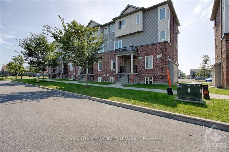 home for lease on 266 ESPIN Heights