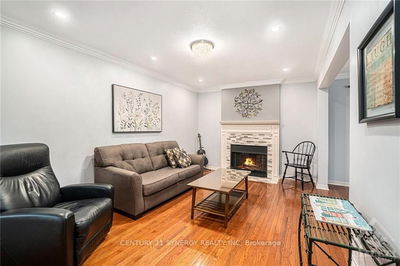 574 POCONO Cres, Orleans - Cumberland and Area - 1106 - Fallingbrook/Gardenway South image-0-3