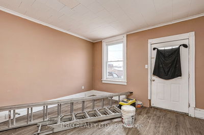 1083 3rd Ave, Owen Sound - Owen Sound image-0-1