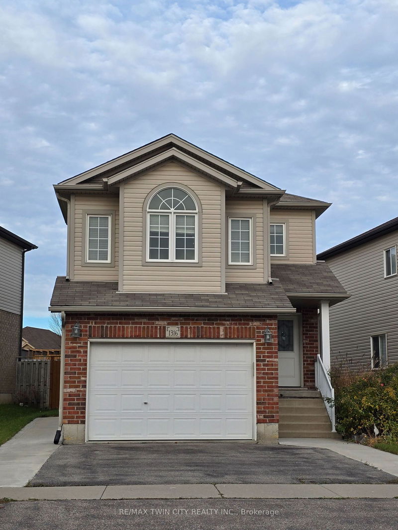 home for lease on 1316 Countrystone Drive