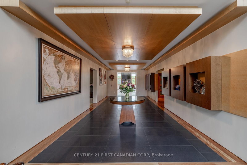 60 Sir Robert Pl, Middlesex Centre, N0M 1C0 | Image 3