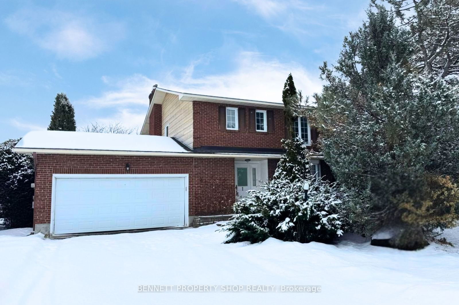 Detached House sold at 1 ELDERWOOD Trail, Stittsville - Munster - Richmond, 8202 - Stittsville (Central), K2S 1C9 - MLS: X10424067