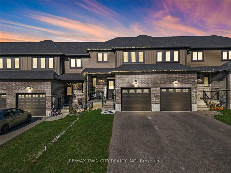 home for sale on 232 Links Crescent