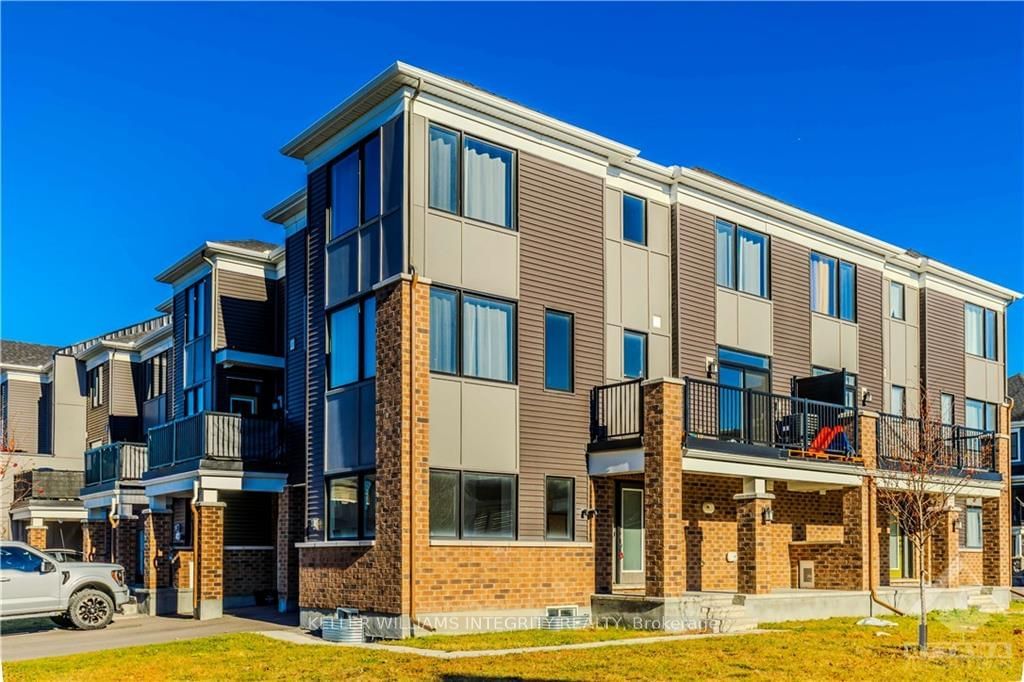 Townhouse leased at 247 ATIMA Circle, Barrhaven, 7711 - Barrhaven - Half Moon Bay, K2J 6T5 - MLS: X10425260