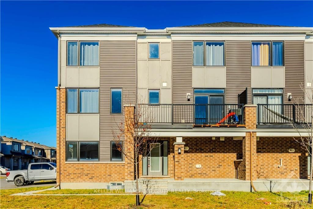 Townhouse leased at 247 ATIMA Circle, Barrhaven, 7711 - Barrhaven - Half Moon Bay, K2J 6T5 - MLS: X10425260