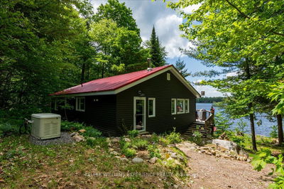 1123 Whispering Pines Tr, Bracebridge -  image-0-3