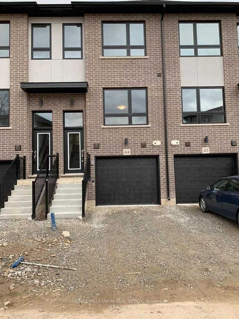 home for lease on 44-720 Grey Street