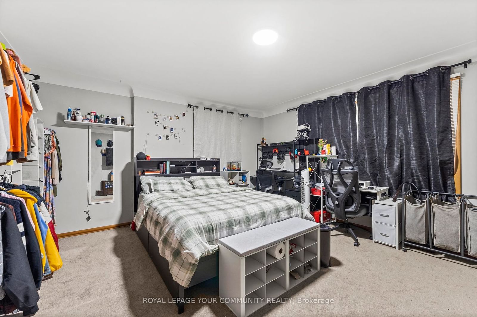 Listing Image 32