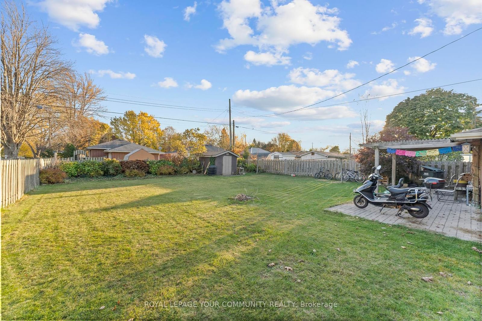 Listing Image 5