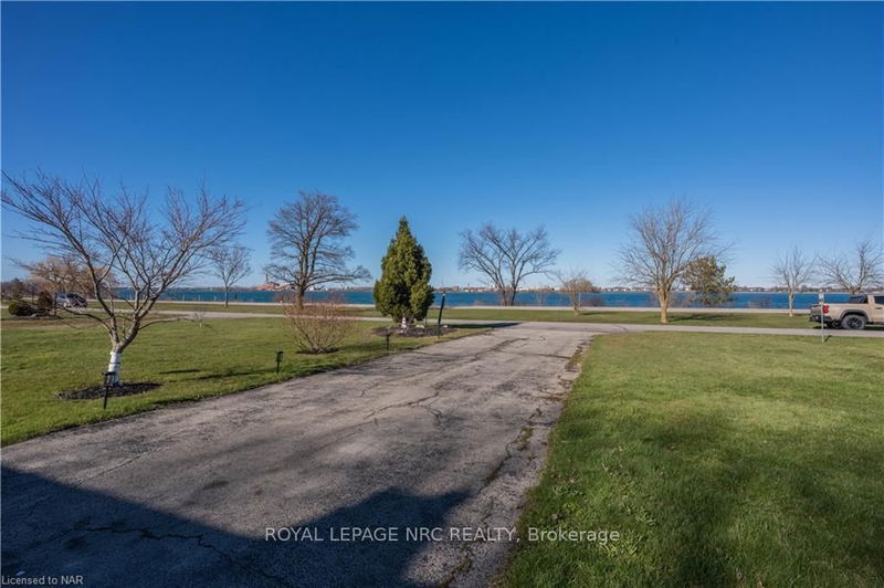 1291 Niagara Pkwy, Fort Erie - 332 - Central image-0-0