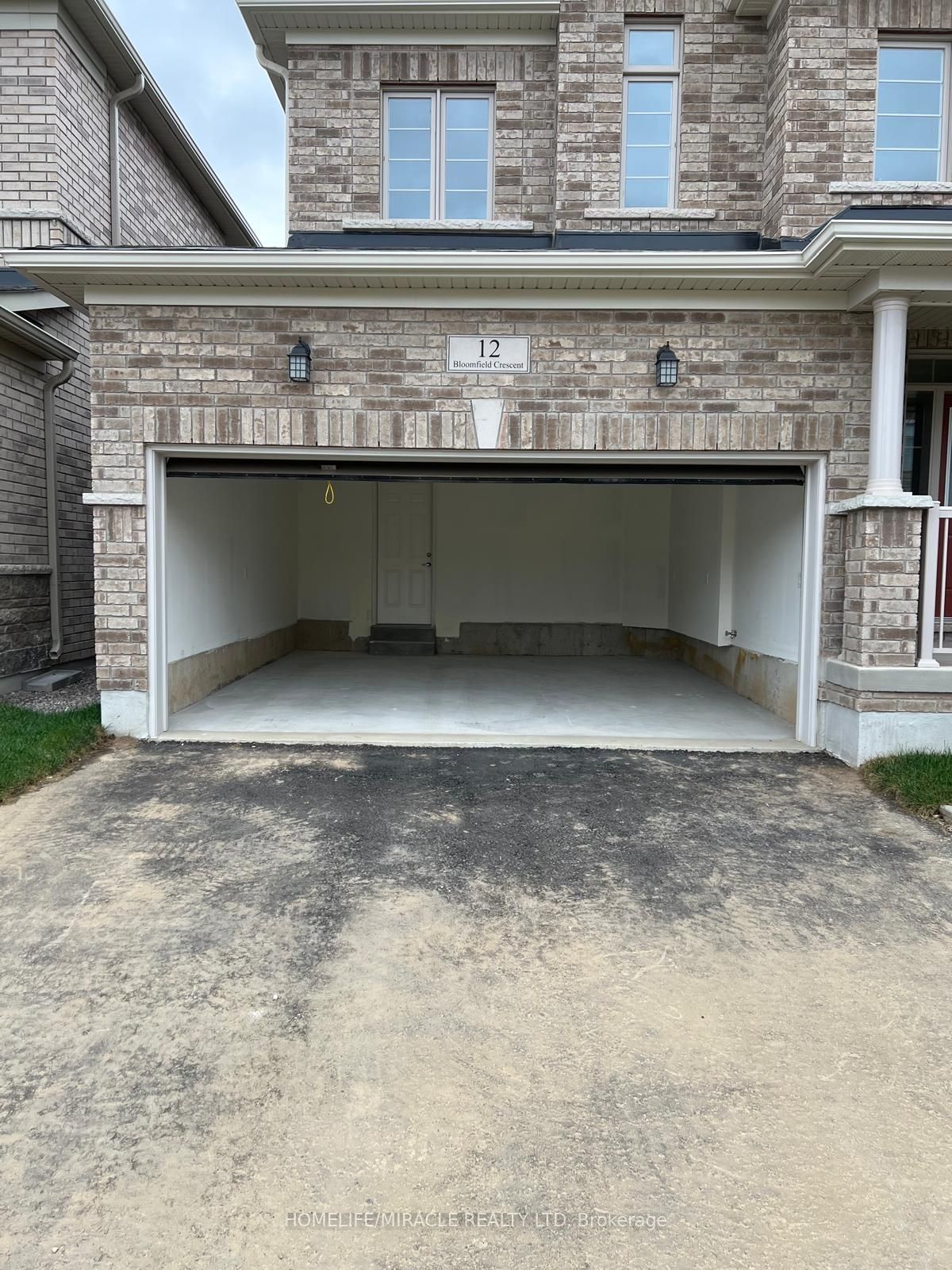 Detached House leased at 12 Bloomfield Crescent, Cambridge, N1R 5S2 - MLS: X10428057