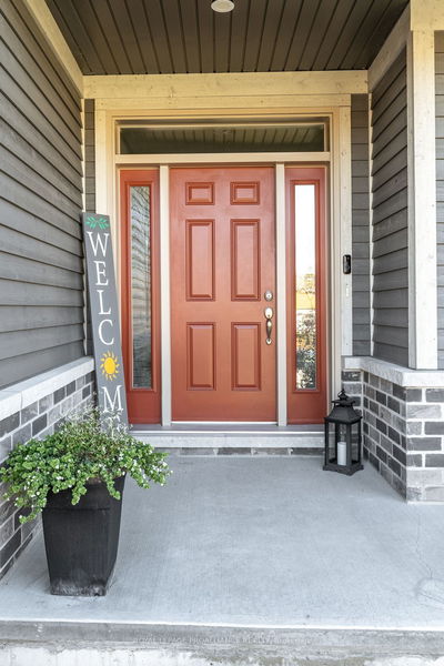 29 Pineridge Dr, Prince Edward County - Picton image-0-3