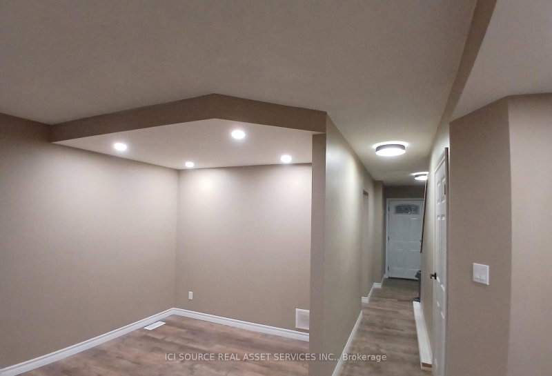 Room1