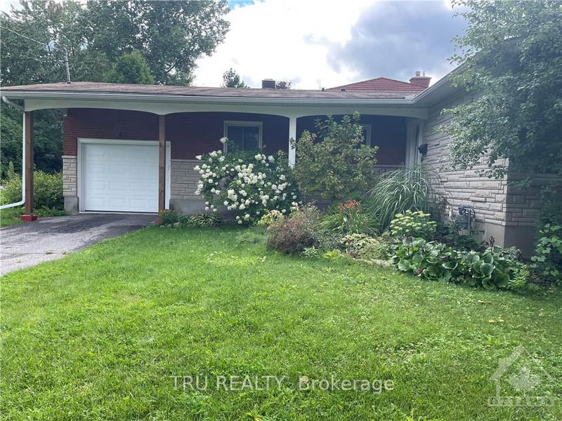 home for lease on 41 CLOVELLY Road