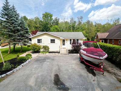 7 Andrews Cres Acre, Goderich -  image-0-1