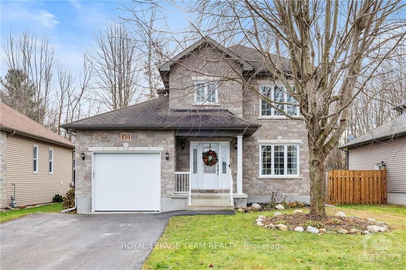 home for sale on 40 ST VIATEUR Crescent