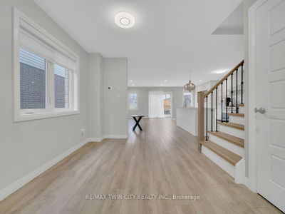 8 Pony Way, Kitchener -  image-0-3