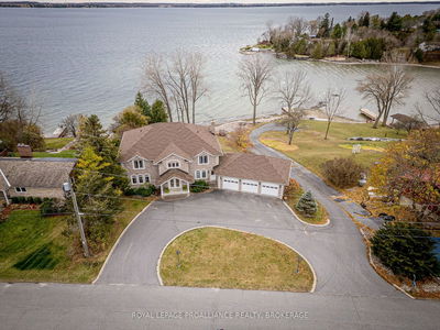 4734 Lakeside Lane, Loyalist - Lennox and Addington - South image-0-2