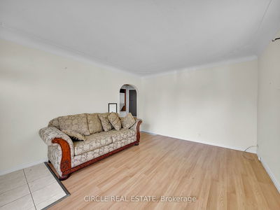 683 Stanley St, Windsor -  image-0-3