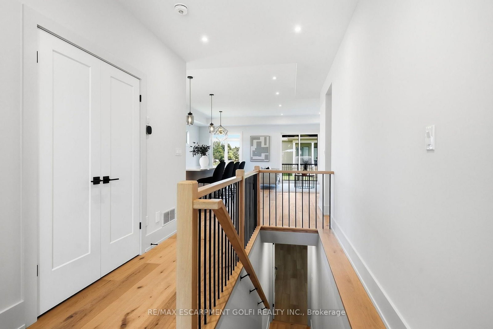 19 Oakley Drive • Niagara-on-the-Lake, ON photo 5