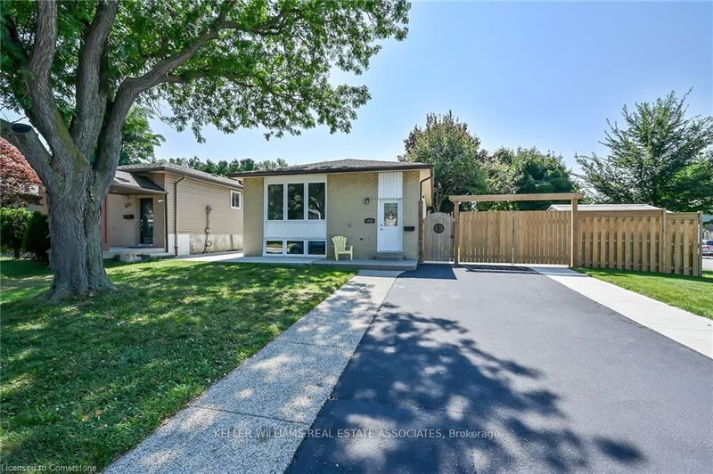 home for lease on Lower-455 Brigadoon Drive