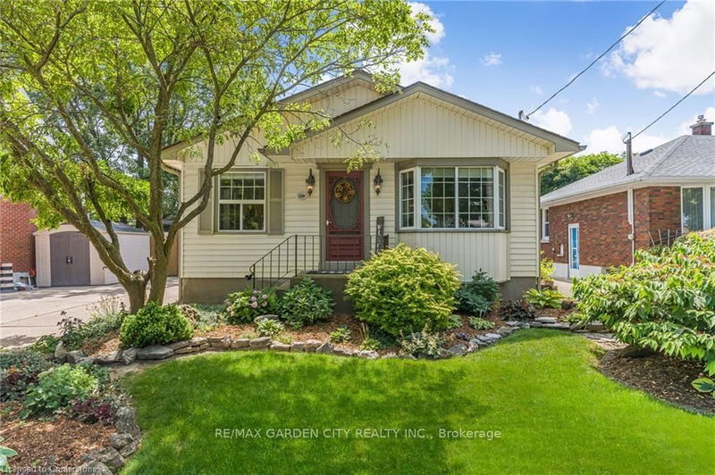 home for sale on 17 Parkdale Drive