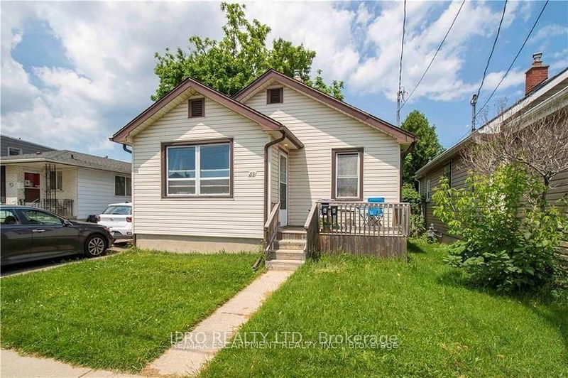 home for lease on 59 Garnet Street