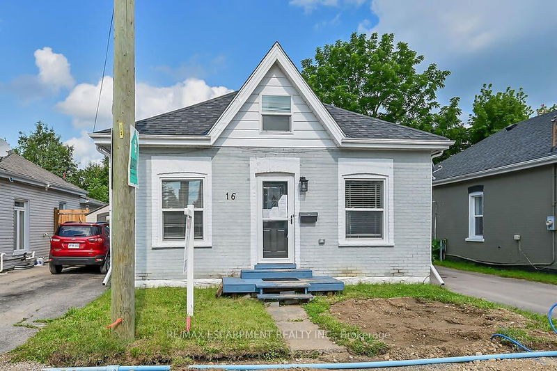 home for sale on 16 Webling Street