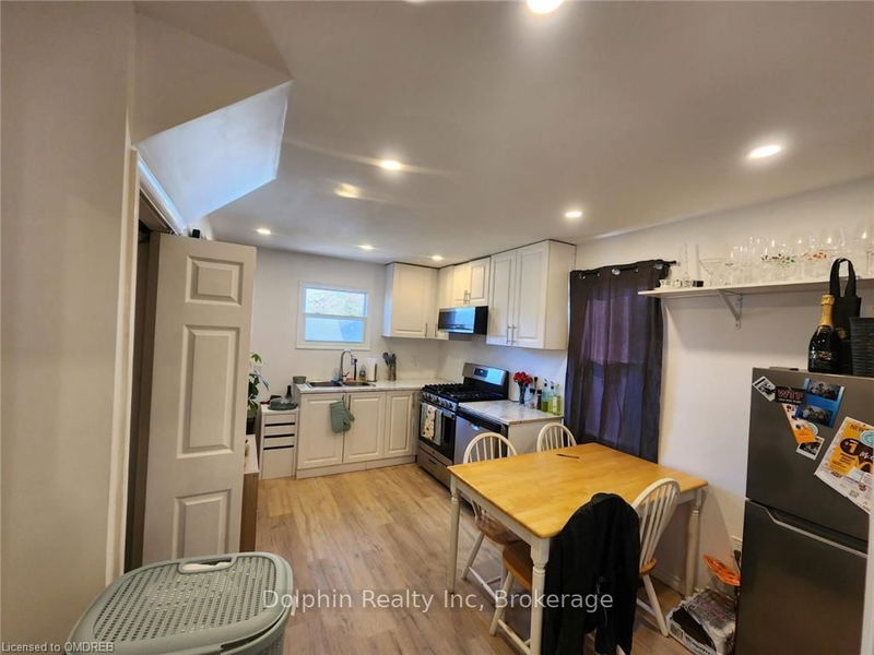 home for lease on 55 LLOYD Street