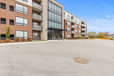 Unit 305 — 3998 Victoria Ave, Lincoln -  image-0-1