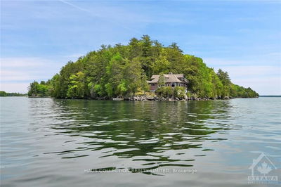 1 LITTLE GRENADIER, Leeds and the Thousand Islands - 