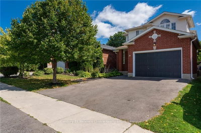 39 FULLER Dr, Guelph - Grange Hill East image-0-4