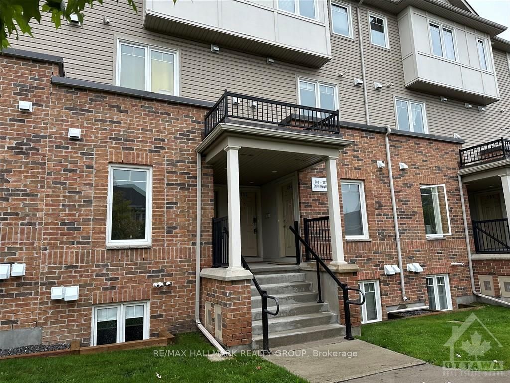 Condo leased at 294 ESPIN Heights, Barrhaven, 7708 - Barrhaven - Stonebridge, K2J 0Y8 - MLS: X10430752