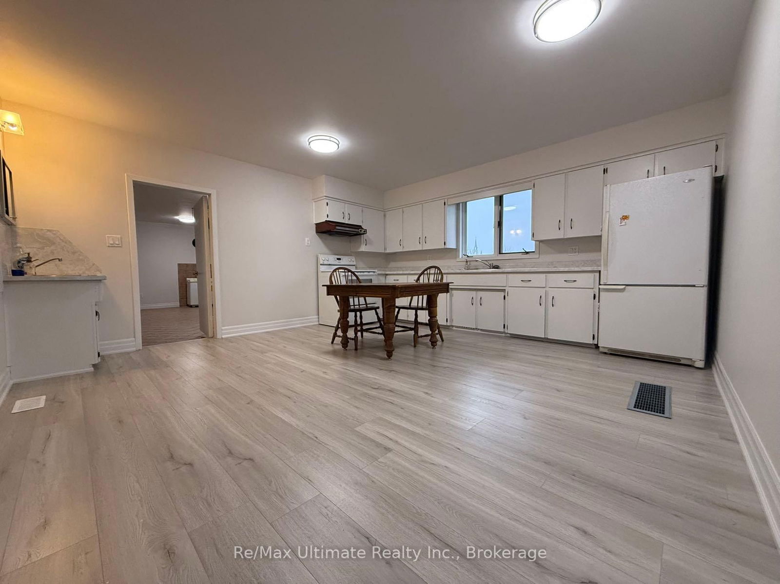 Detached House leased at 74 St Charles Street, Woolwich, N0B 2B0 - MLS: X10431071