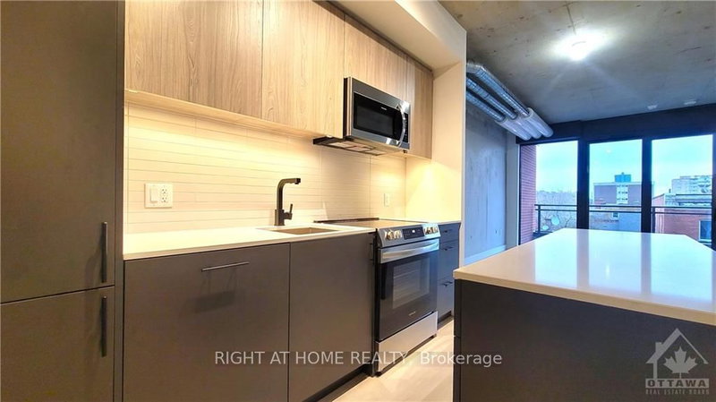 306 - 10 JAMES St, Ottawa, K2P 1Y5 | Image 2