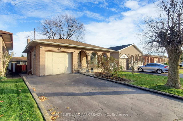 552 Queen Victoria Drive