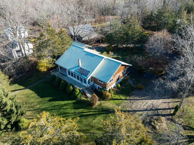 12090 D Loyalist Pkwy, Prince Edward County - Picton image-0-2